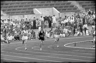 Rome 1960: heat 3 800m; Waegli Nr. 222, Snell Nr. 83, Cunliffe Nr. 403.