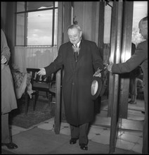 Albert Devv®ze in Geneva, 1950.