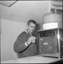 Rome 1960: Al Oerter with Ovomaltine.