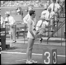 Rome 1960: final 800m; Christian Waegli before start.