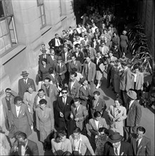 Arrival of textile workers; 1952.