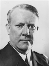 Vidkun Quisling circa in 1942 .