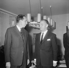 Torsten Nilsson, Foreign Minister of Sweden, with federal president Hans-Peter Tschudi.