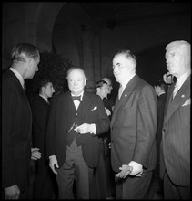 Winston Churchill with Dr. Max Huber (r) in Geneva 1946 .