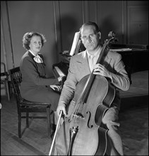 Baerbel and Hans-Volkmar Andreae, 1948