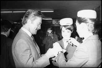 Kirk Douglas at the airport of Zurich Kloten in 1969.