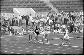 Rome 1960: heat 800m; Snell nr. 83, Waegli nr. 222.