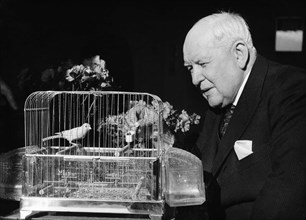 Franz Lehar with birdcage 1946 .