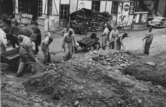 Emergency help after storm in the Emmental 1953.