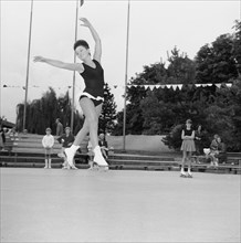 Fränzi Schmidt, figure skater and roller skater, ca. 1962.