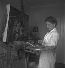 Painter Germaine Ernst, Lausanne ca. 1948 .