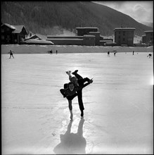 Frances Defoe and Norris Bowden in Davos 1953.