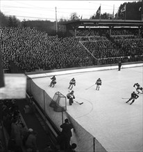 Ice Hockey A World Championship Zurich 1939: Swiss team in action