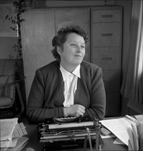 Elisabeth Thommen, writer ca. 1950 .