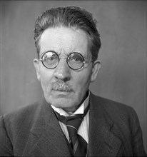 Professor Pieder Tuor ca. 1945 .