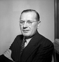 Walter Thalmann, mathematician 1945 .