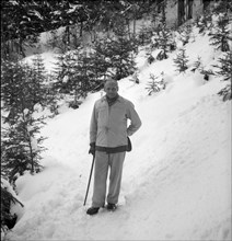 Field Marshal Montgomery going for a walk, 1946