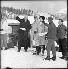 From L to R: Montgomery, Princess marina (Duchess of Kent), Princess Alexandra, Robert Readhead,