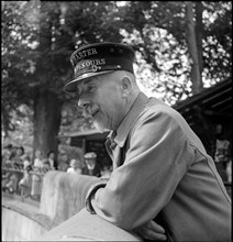 Rudolf Grossenbacher, keeper of Baerengraben, 1951