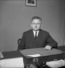 Dimitri Bratanov, envoy 1951