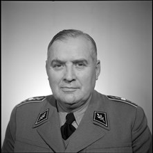 Brigadier colonel Ernst Gross, 1954