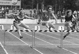 Swiss Athletics Championships Berne 1965, 80m hurdles: winner Antenen, 2md Ermatinger