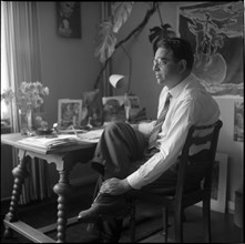 Author Albert Ehrismann at home in Zurich ca. 1960