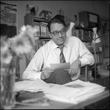 Author Albert Ehrismann at home in Zurich ca. 1960