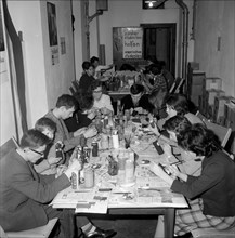 Students decorate and sell candles in favour of hungarian refugees, Zurich 1960