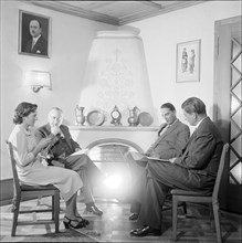 Federal Councillor Josef Escher with his children at home in Brigue 1950