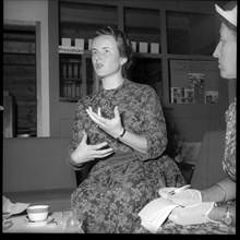 Hedy Salquin, conductor ca. 1955