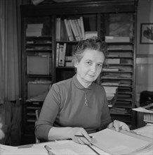 Henriette Cartier (1902-94)