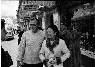 James Mason with his girl-friend Yasuko Yama, 1967