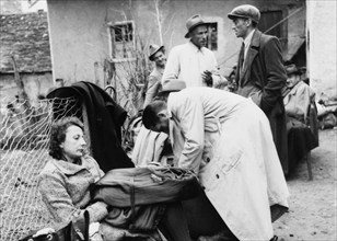 war refugees in Gondo; 1944.