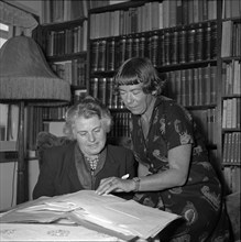 Vera Wegelin and Ursula von Wiese, 1953.