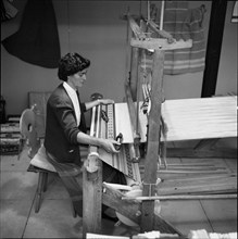 SAFFA 1958: woman at a hand loom.