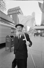 Pacifist Max Daetwyler near Times Square, New York 1962.