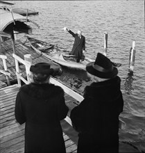 Pacifist Max Daetwyler speaking from a boat, Zurich 1946.