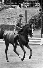 International Concours Dressage, Rotterdam, 1962: Henri Chamartin on Woermann.