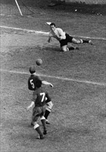 International match Switzerland - Portugal, Geneva, 1959: Schmidhauser, Caveau, Elsener.