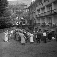 1st of August 1950 in front of cantonal hospital Zurich: serenade for the patients.