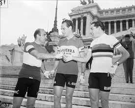 Rome-Naples-Rome 1954: Magni, Koblet, Coppi.