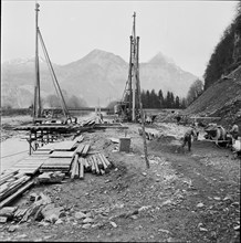 Road on the left shores of the Walensee under construction, 1957.