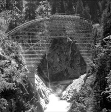 Bridge centering, San Bernardino pass road 1961.