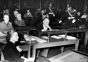 Trial of Maria Popescu, accused of murder by poisoning, around 1946.