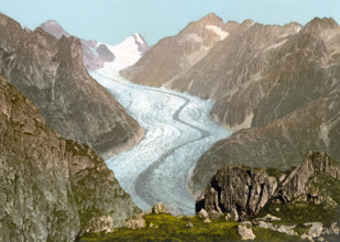 Fiescher Glacier