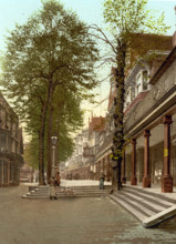 The Colonnade Known As The Pantiles In Tunbridge Wells