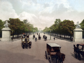 Avenue Des Champs Elysees