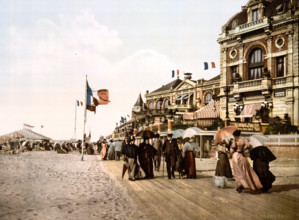 Promenade and large salon, France, Historical, digitally restored reproduction from an original