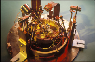 Scanning tunnel microscope by IBM, Rüschlikon 1983